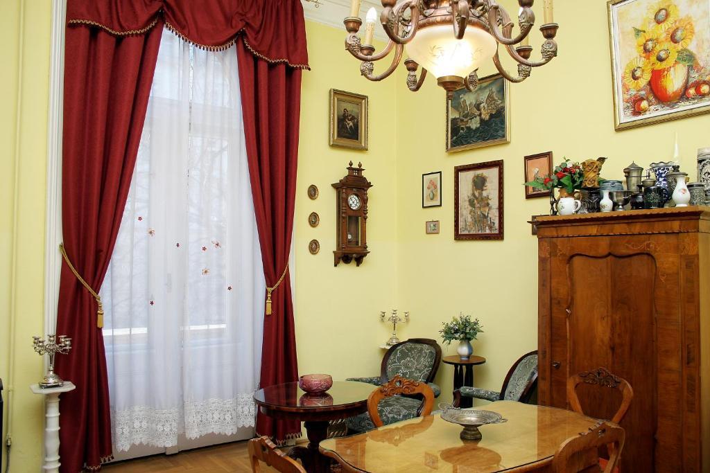 Budapest Tourist Apartments - Jozsef Koerut Δωμάτιο φωτογραφία