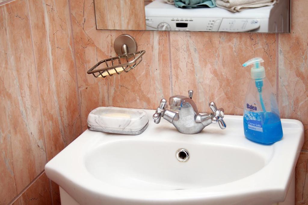 Budapest Tourist Apartments - Jozsef Koerut Δωμάτιο φωτογραφία