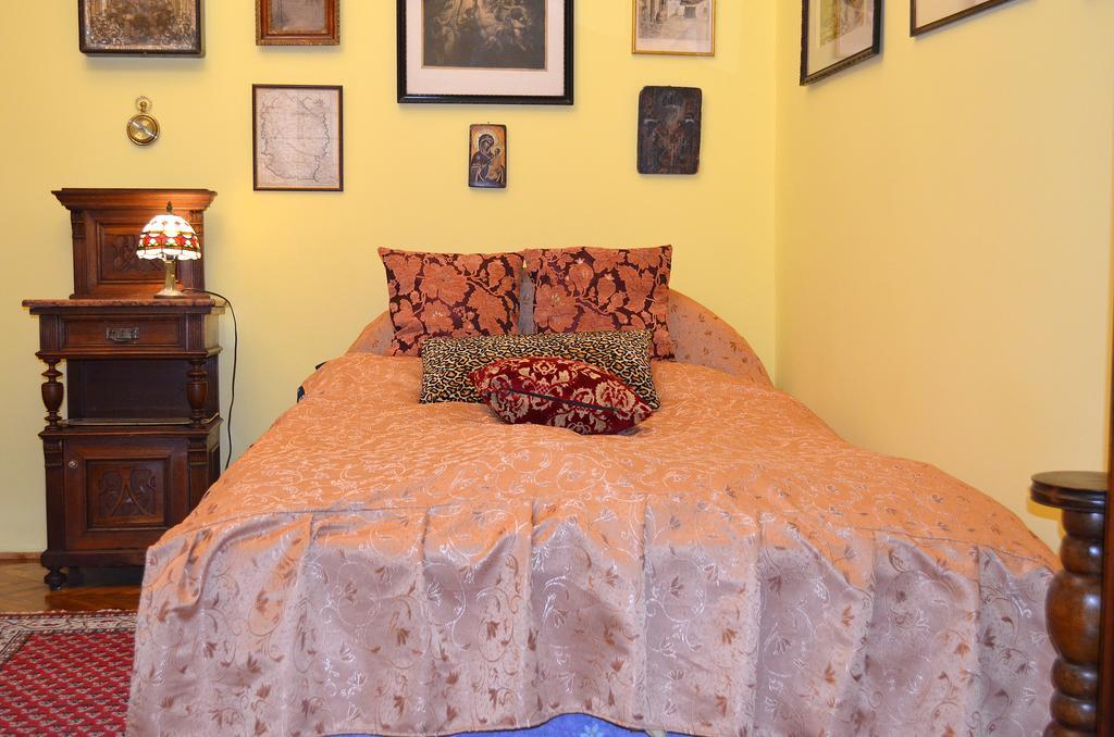 Budapest Tourist Apartments - Jozsef Koerut Εξωτερικό φωτογραφία